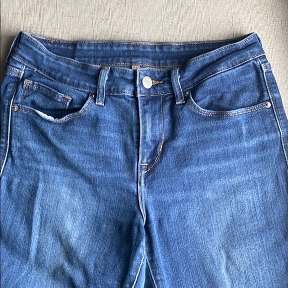 LEVIS CROPPED JEANS - Picture 3 of 3